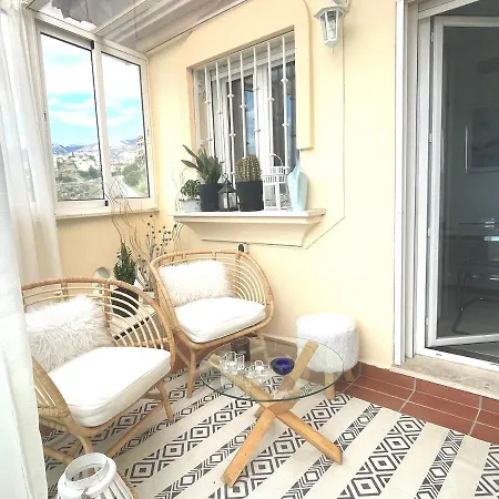 Atico Bonito, Luminoso Y Acogedor En Fuengirola